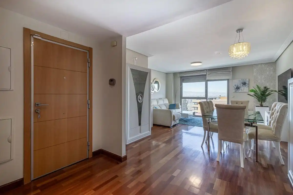 Piso en venta en Granada con Aire acondicionado y Calefacción
