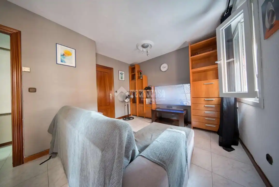 Living room of Flat for sale in Valladolid  with Terrace
