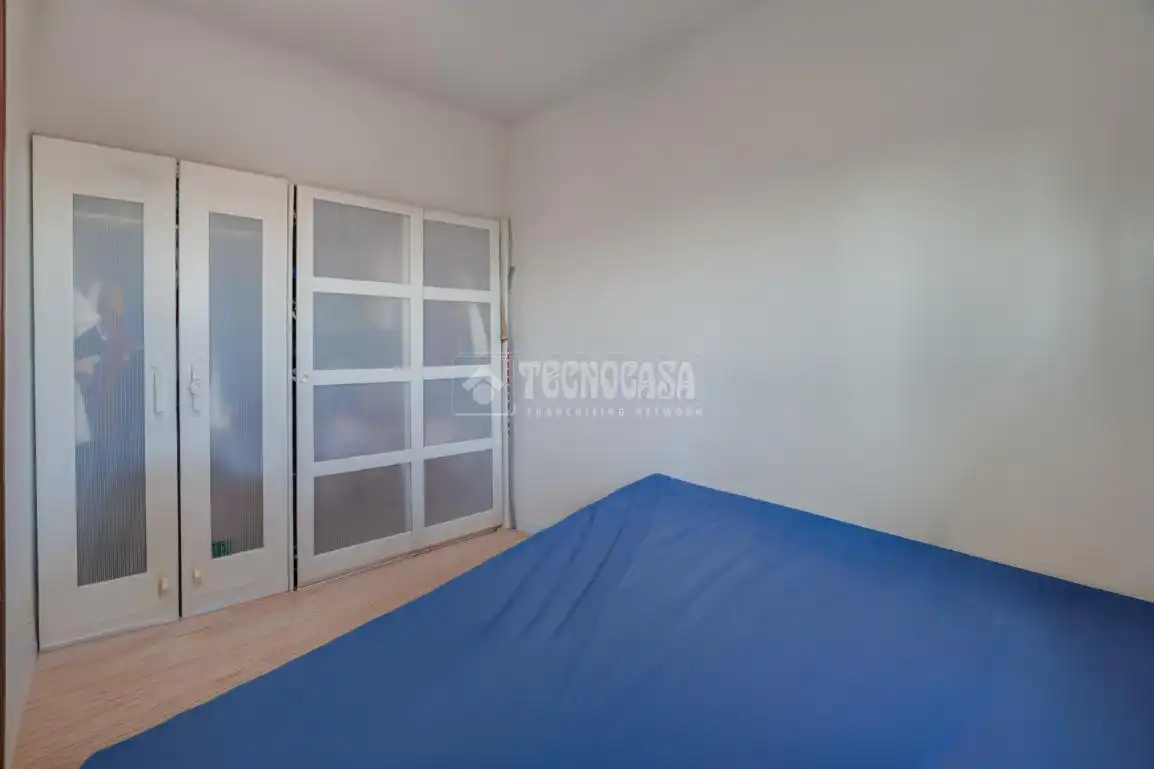 Habitación de Piso en venta en Barcelona con Balcón