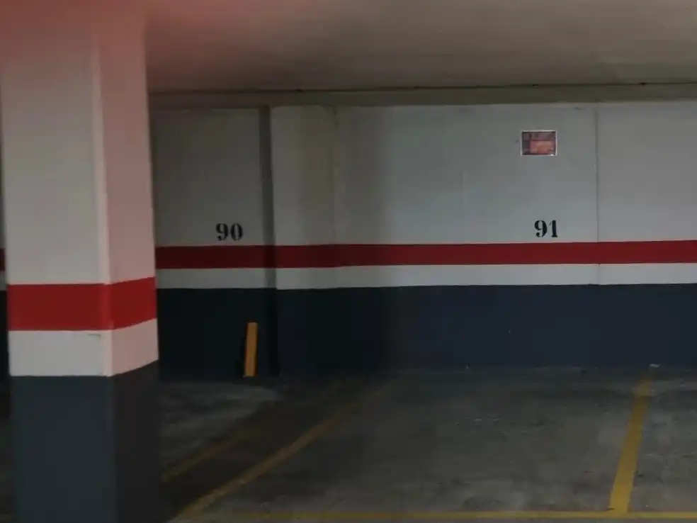 Parkplatz von Garage zur Miete in Almazora / Almassora