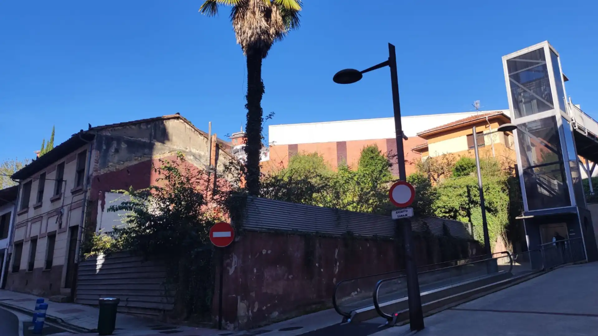 Vista exterior de Residencial en venta en Oviedo 