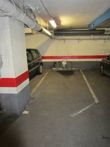 Garaje en Alquiler en TRAVESSERA DE GRÀCIA en Vila de Gràcia