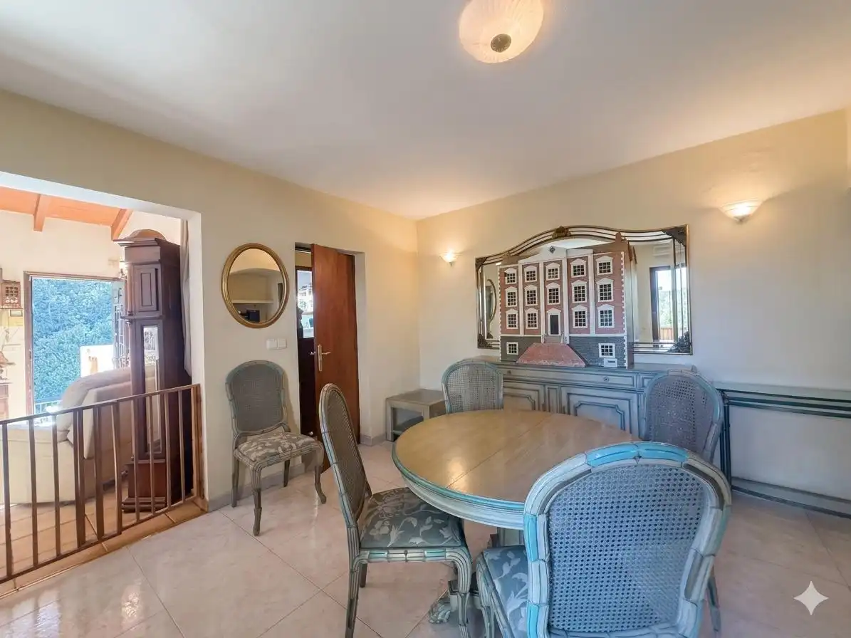 Menjador de Casa o xalet en venda en  Palma de Mallorca amb Aire condicionat, Calefacció i Terrassa
