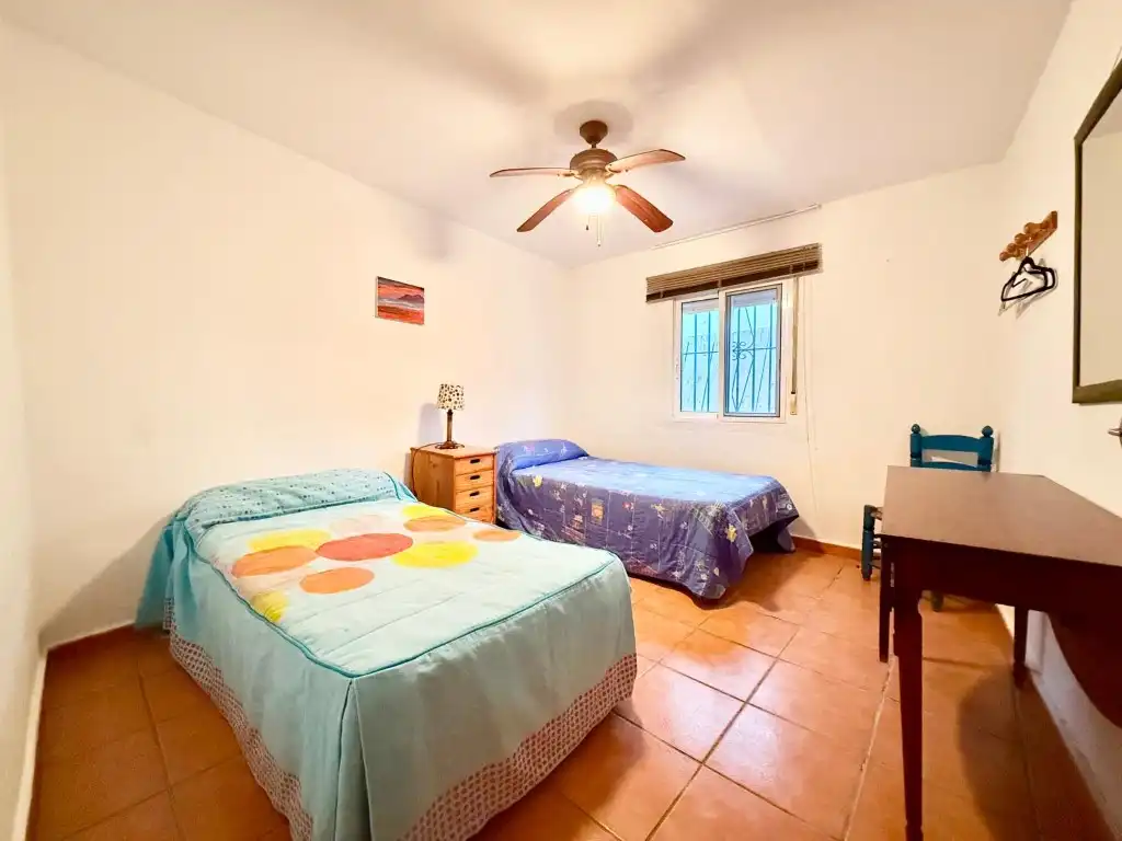 Habitación de Casa o chalet en venta en Vélez-Málaga con Aire acondicionado