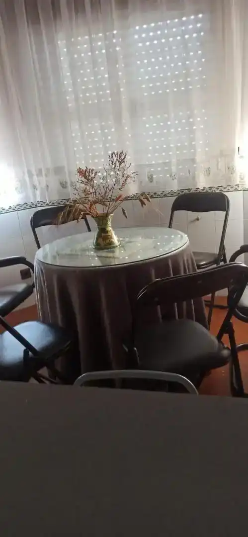Comedor de Casa o chalet en venta en Aldeanueva de Barbarroya con Aire acondicionado, Parquet y Trastero