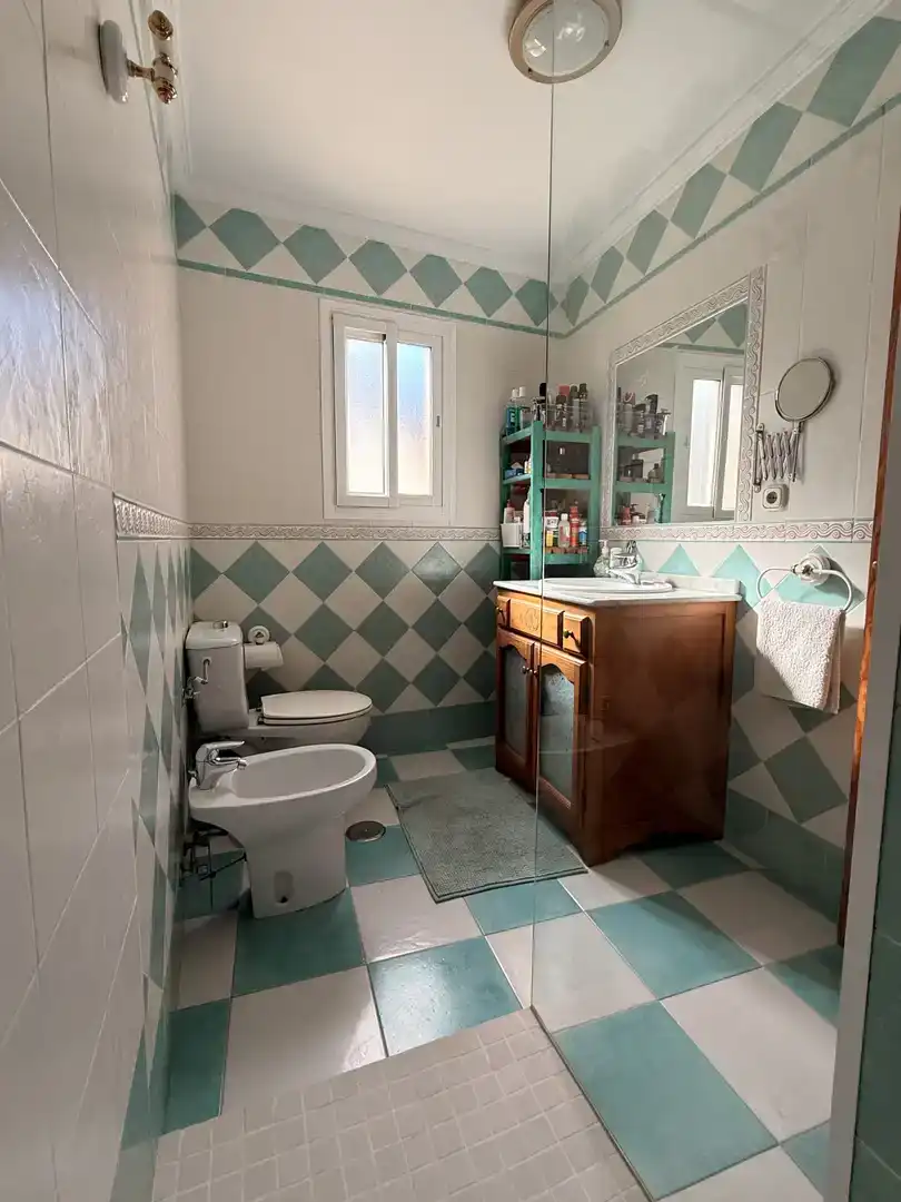 Baño de Casa adosada en venta en Coín con Aire acondicionado, Trastero y Balcón