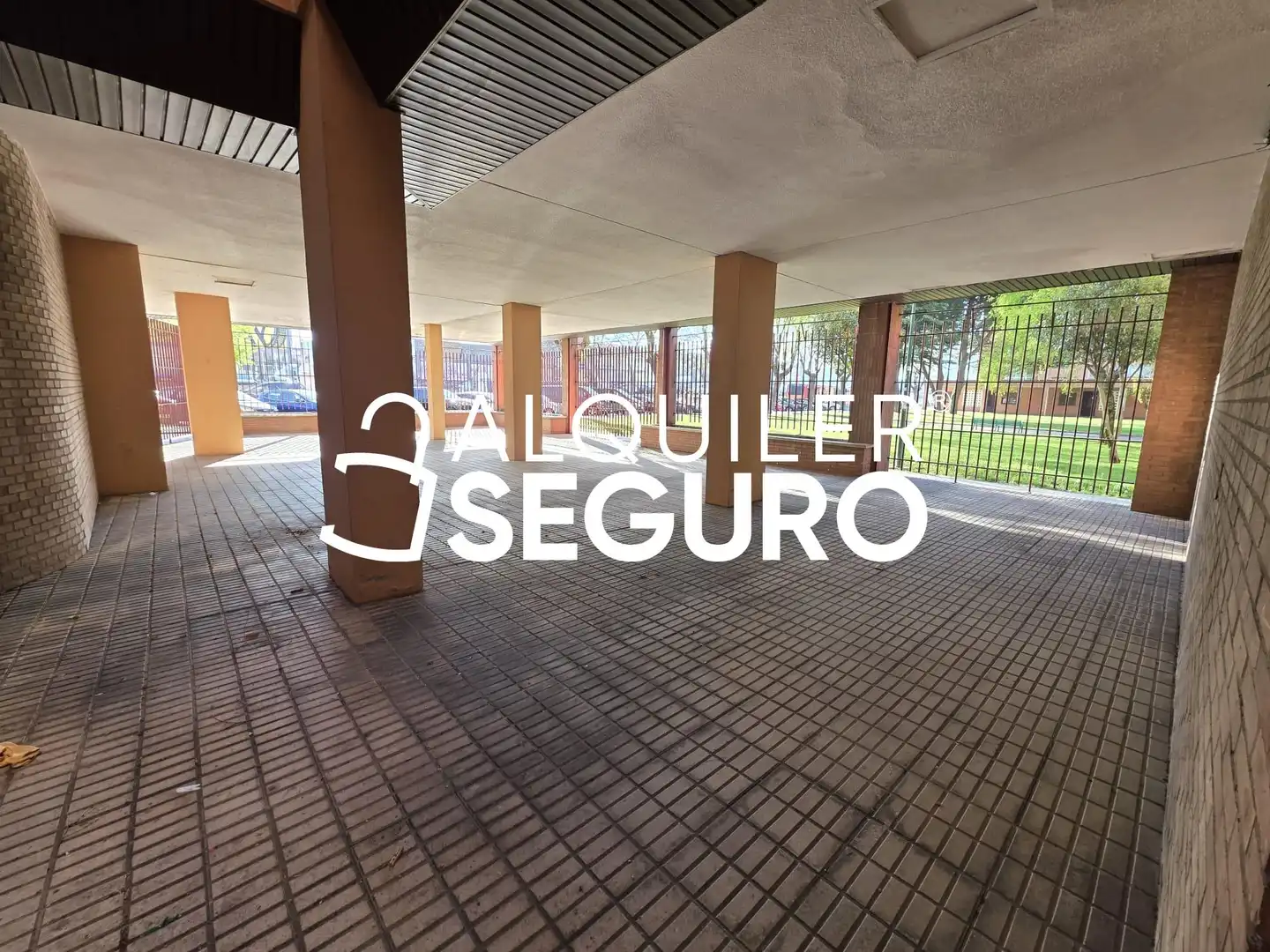 Parking of Flat for rent in Burgos  with Heating, Terrace and Furnished