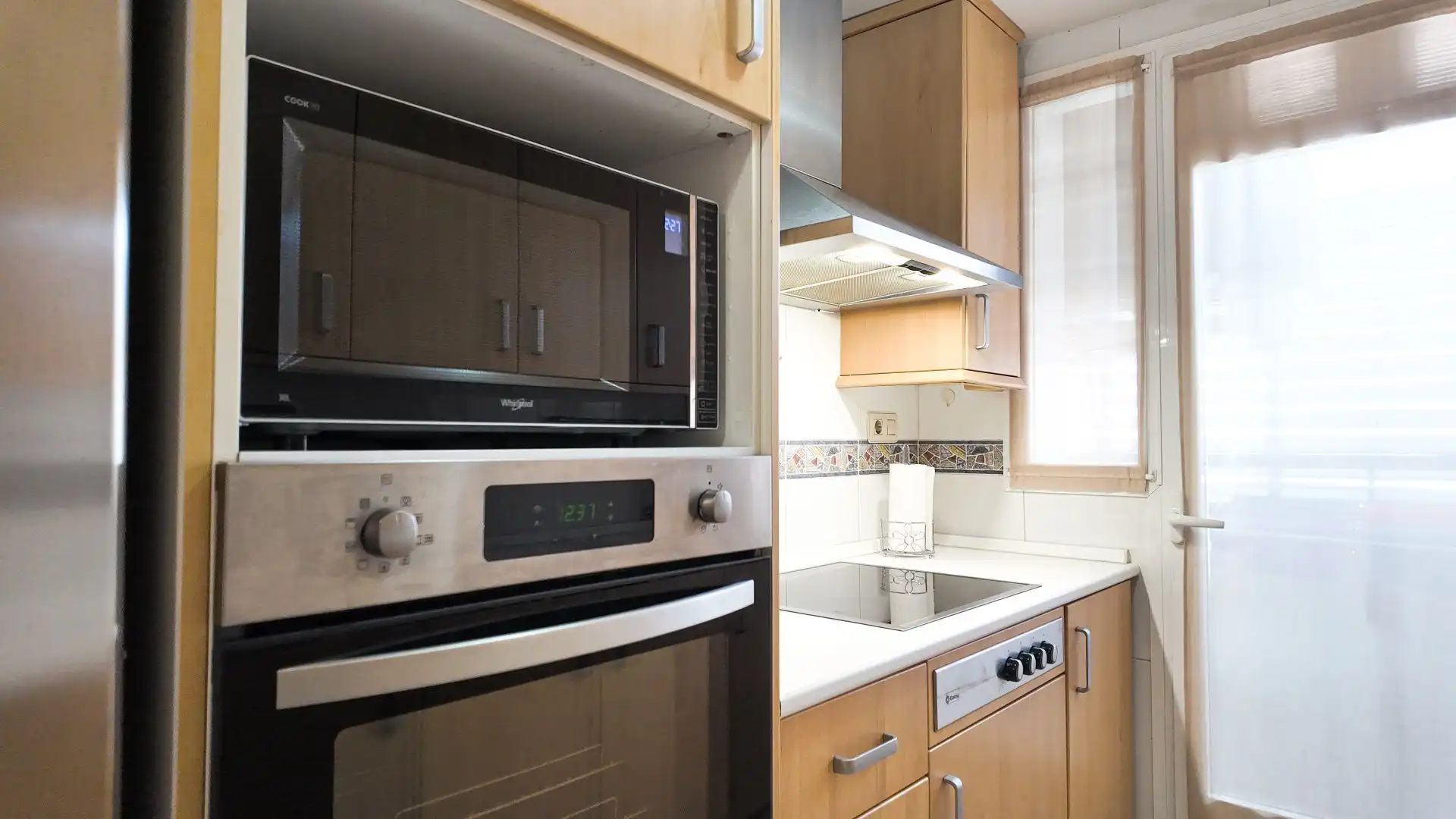 Kitchen of Flat for rent in Valencia  with Air Conditioner, Heating and Terrace