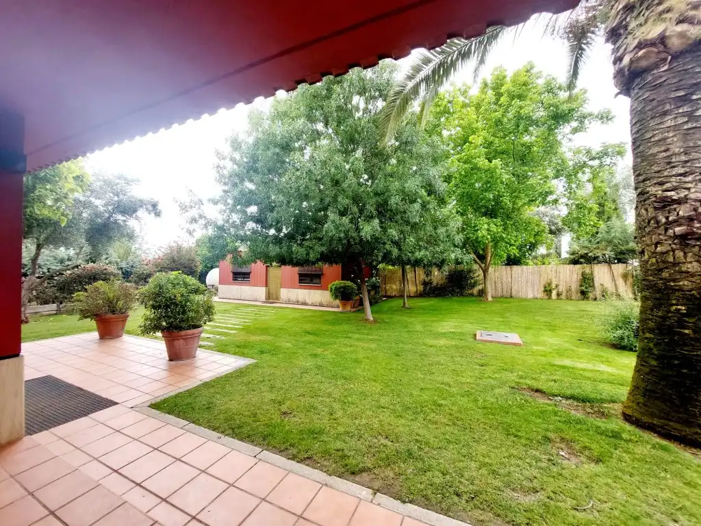 Jardí de Casa o xalet en venda en Badajoz