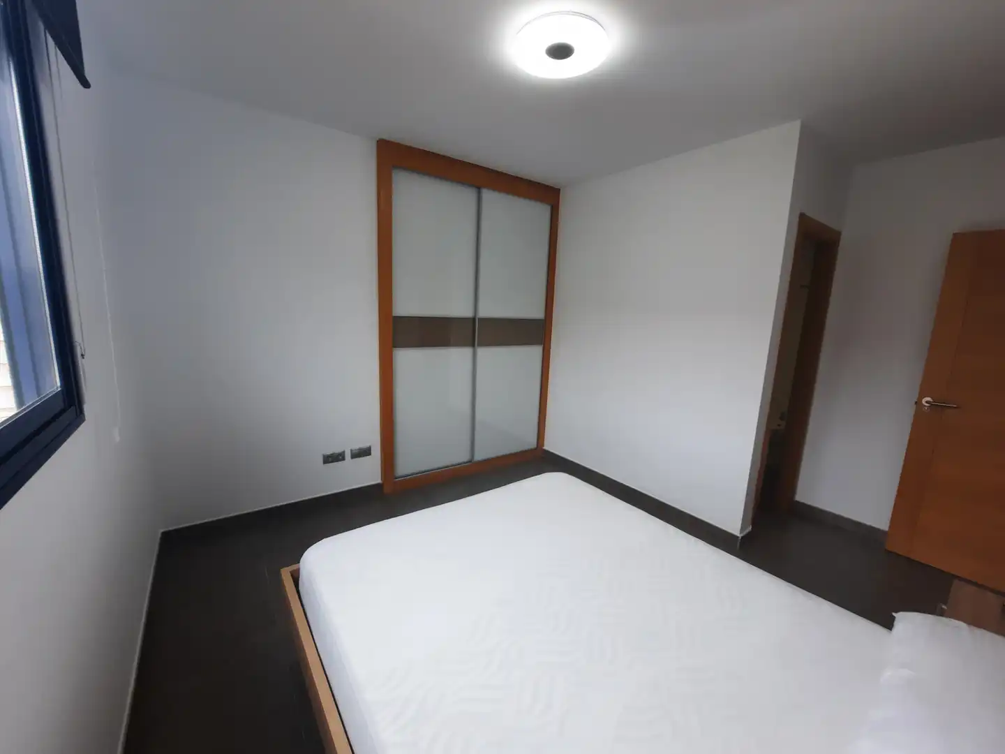 Schlafzimmer von Wohnung zur Miete in Manises mit Klimaanlage, Heizung und Möbliert