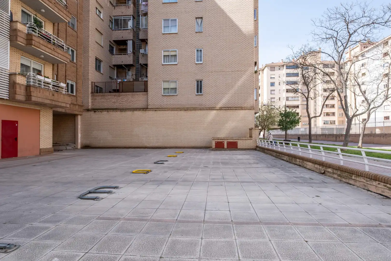 Parking of Commercial properties for sale in Zaragoza