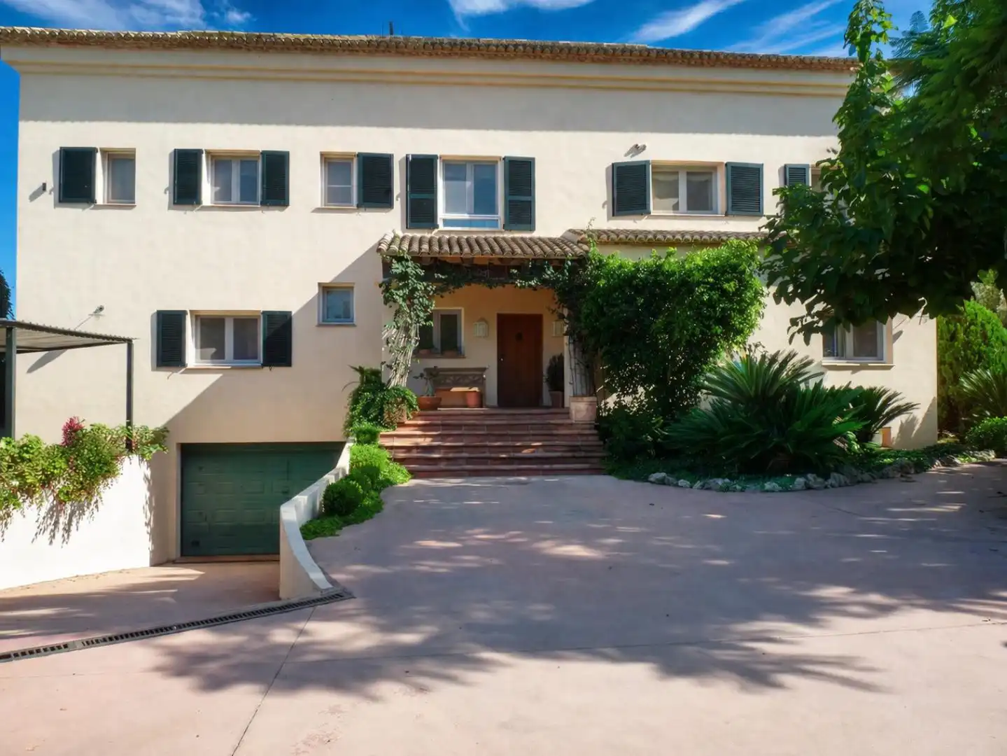 Vista exterior de Casa o chalet en venta en Gandia con Aire acondicionado, Calefacción y Jardín privado
