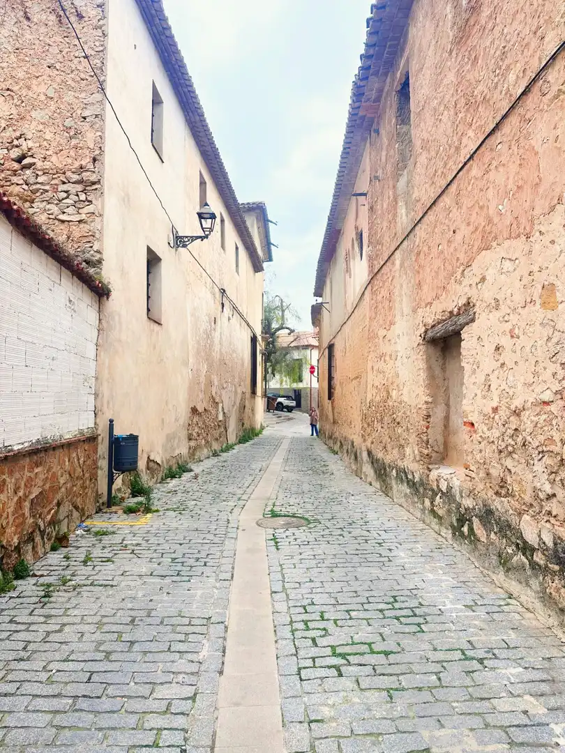 Vista exterior de Casa o xalet en venda en Castelló de Rugat