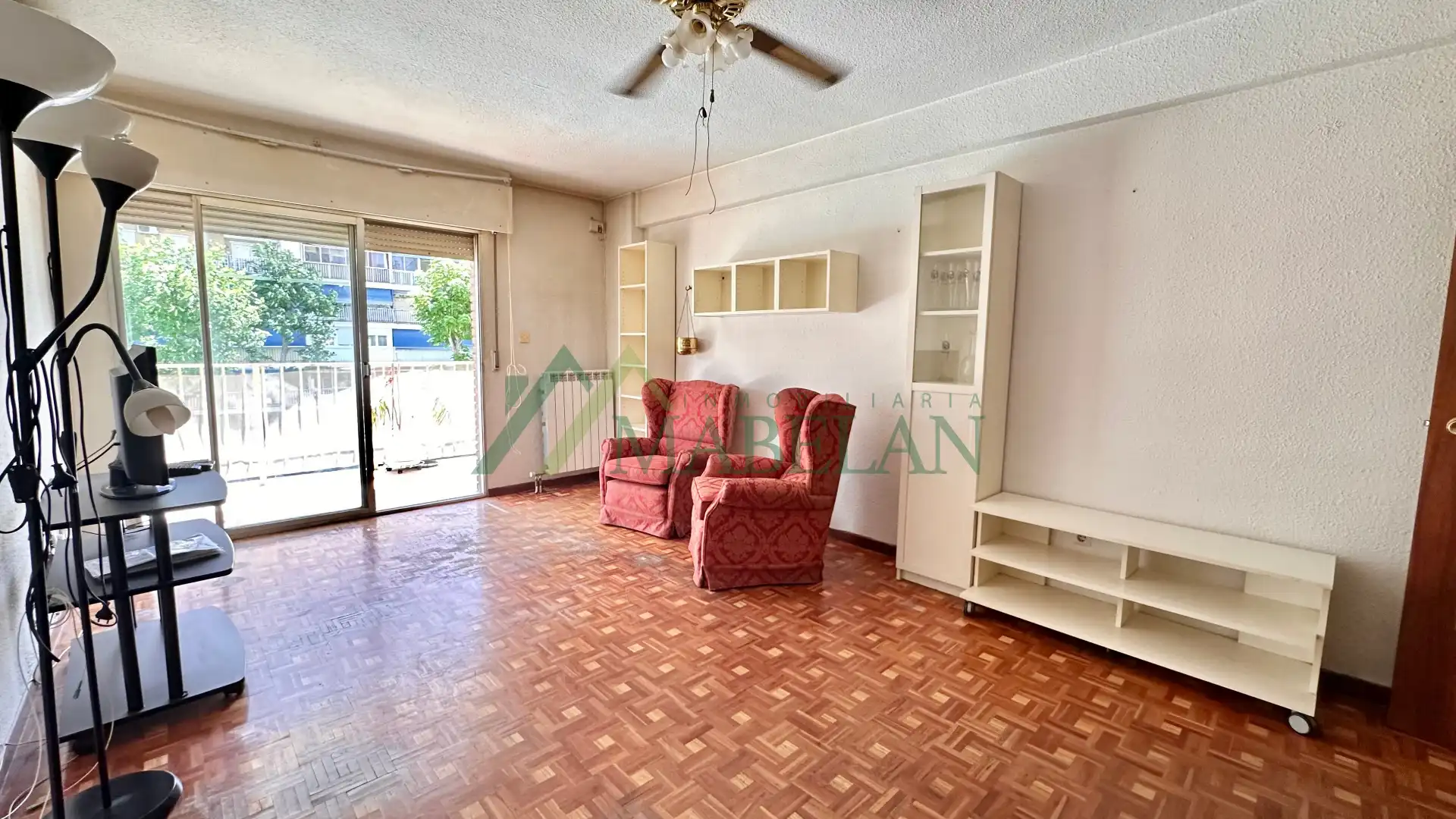 Sala de estar de Piso en venta en Móstoles con Aire acondicionado, Calefacción y Parquet