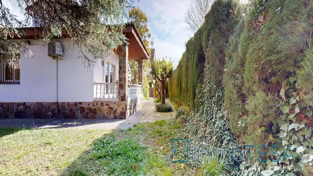 Jardín de Casa o chalet en venta en Barberà del Vallès con Aire acondicionado, Calefacción y Jardín privado