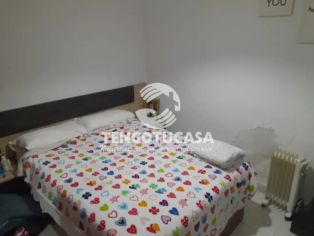 Schlafzimmer von Wohnung zum Verkauf in Madrid