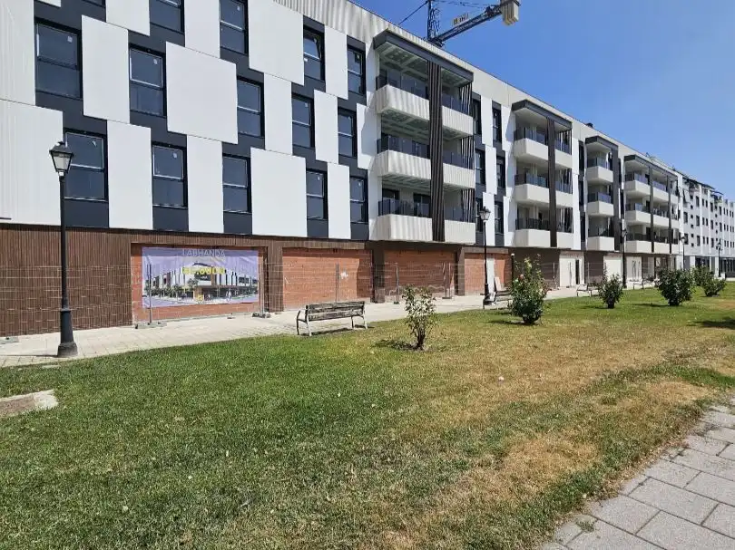 Local comercial en venta en AVENIDA MADRID 95, imagen 7