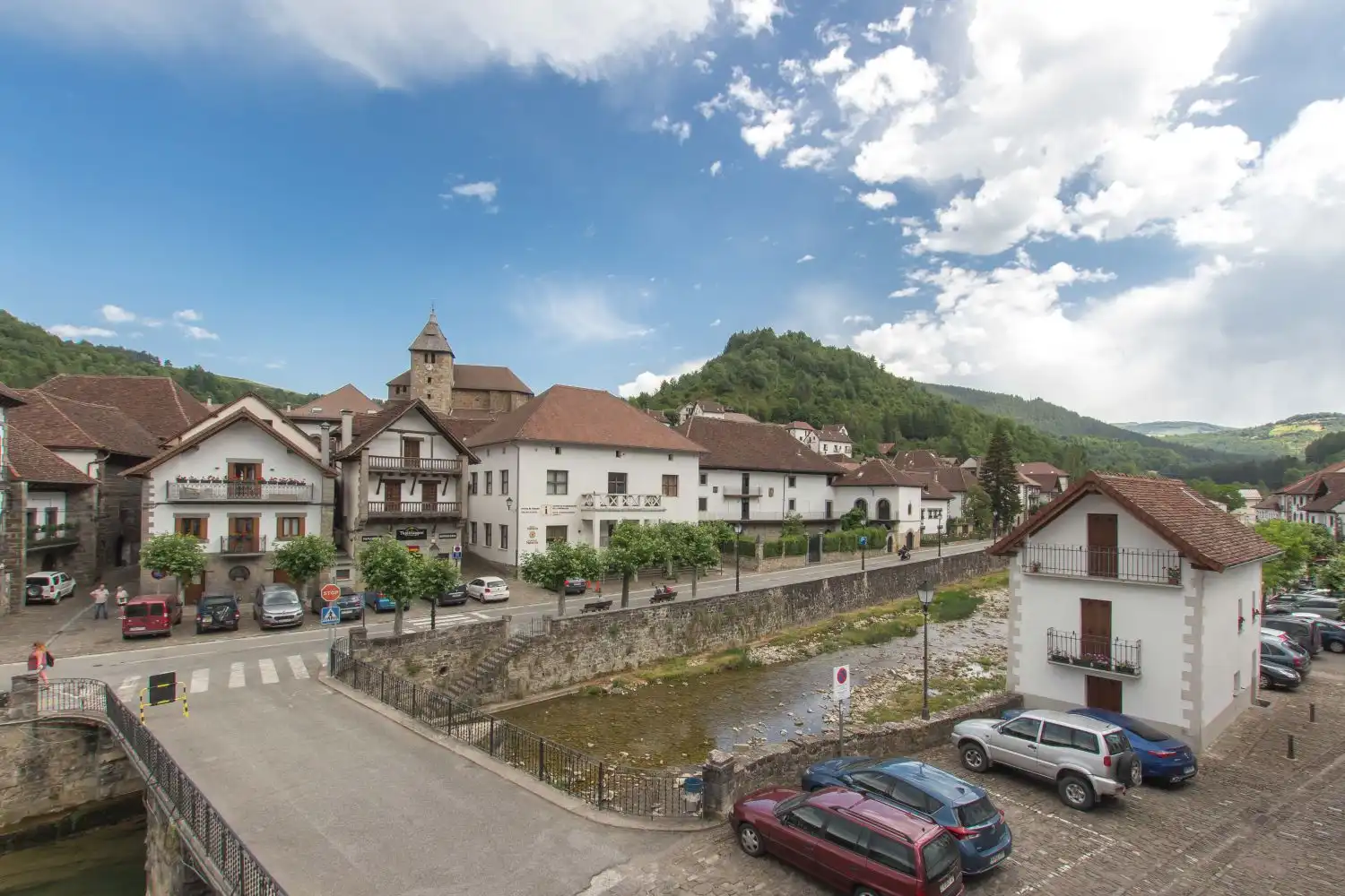 Vista exterior de Casa o chalet en venta en Ochagavía / Otsagabia con Calefacción y Balcón