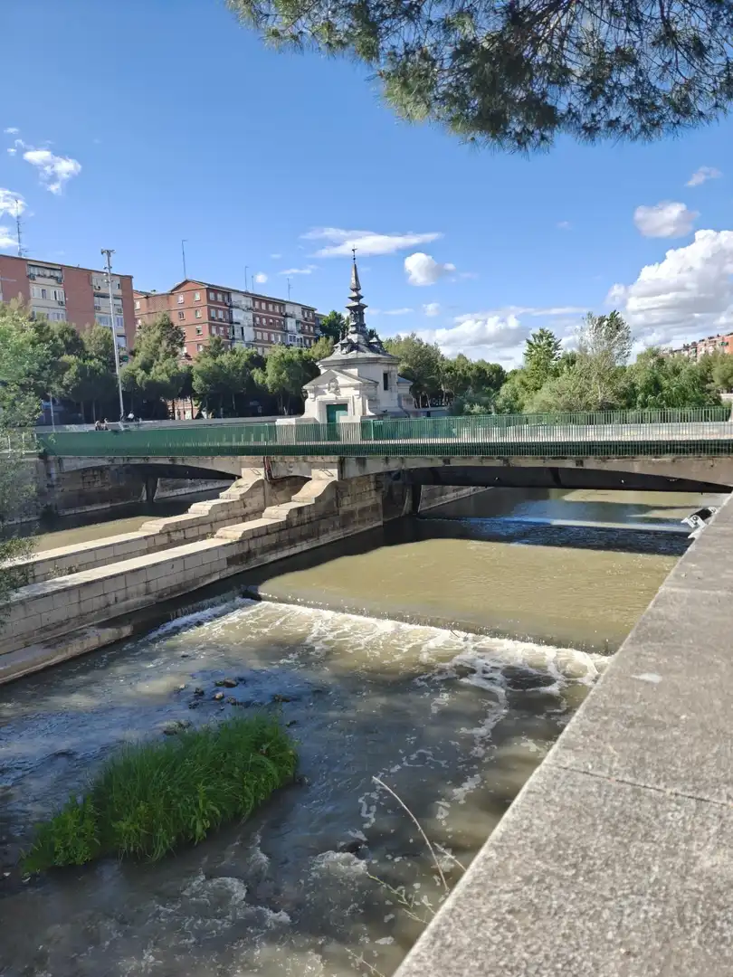 Vista exterior de Pis en venda en Madrid amb Aire condicionat, Calefacció i Terrassa