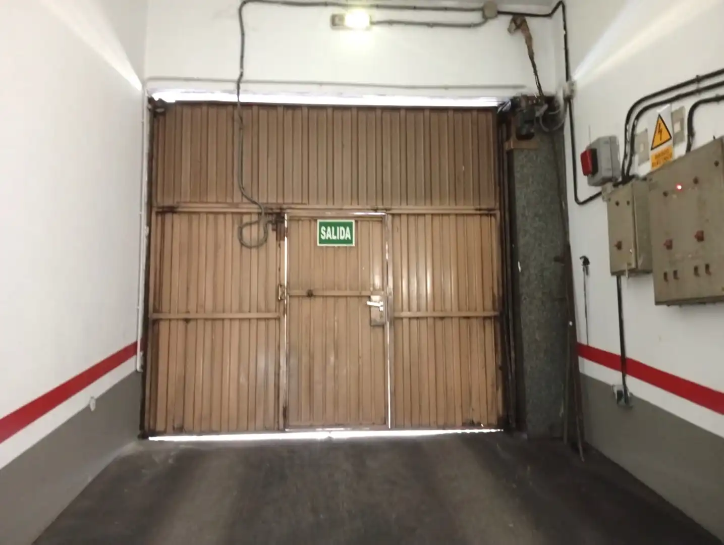 Parkplatz von Garage zum Verkauf in Oviedo 