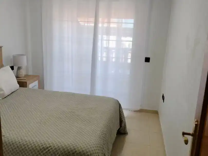 Schlafzimmer von Wohnung zur Miete in Adeje mit Klimaanlage