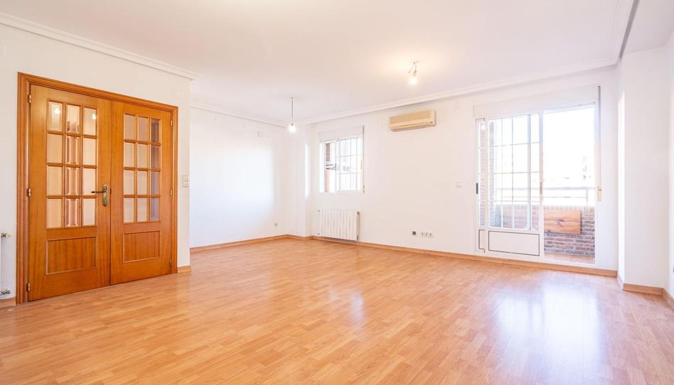 Photo 1 of Flat for sale in Calle Campoamor, L'Illa Perduda, Valencia