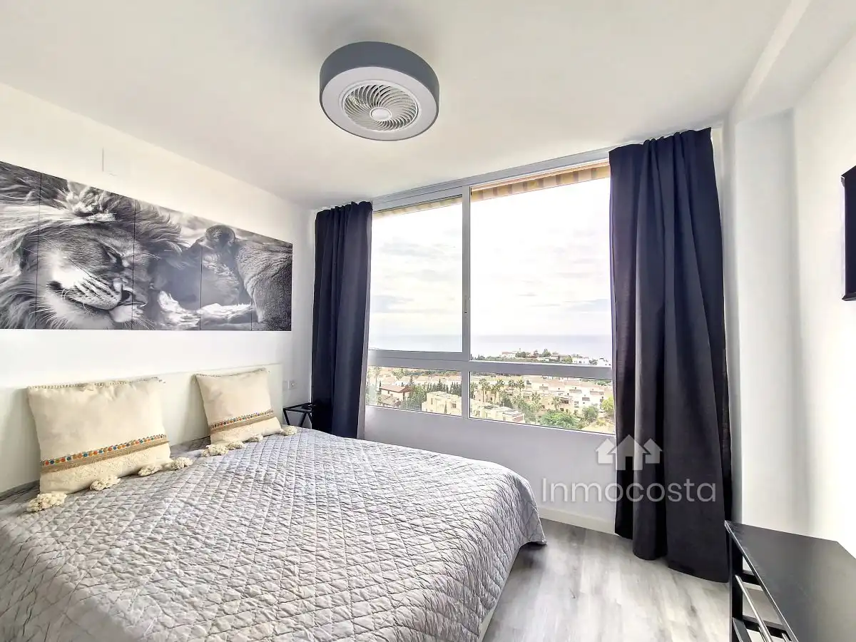 Bedroom of Flat for sale in Alicante / Alacant  with Air Conditioner and Community pool