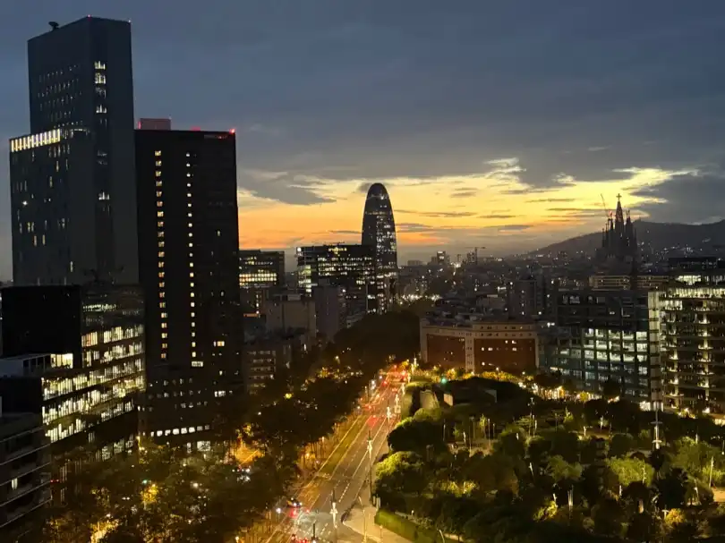 Vista exterior de Ático en venta en  Barcelona Capital con Aire acondicionado y Balcón