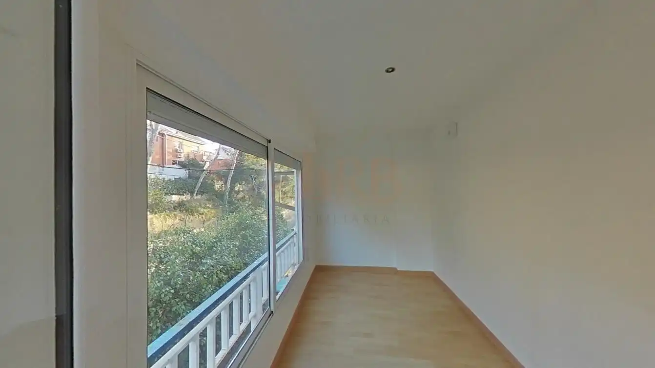 Habitación de Piso en venta en Castelldefels con Terraza y Piscina comunitaria