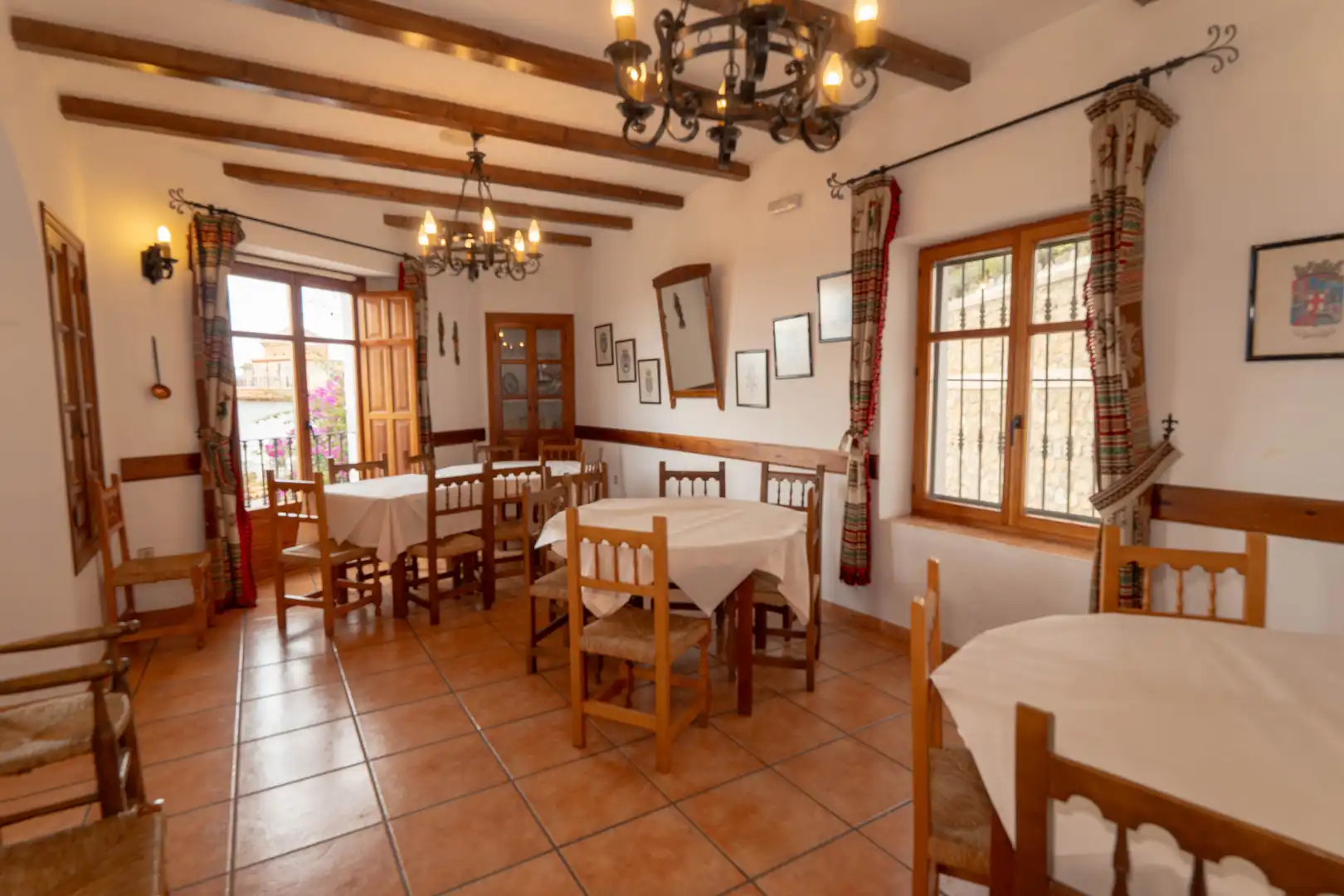 Geschaftsraum zum Verkauf in Válor mit Terrasse und Möbliert