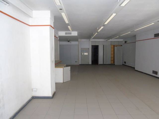 Local comercial en Venta en Passeig de la Generalitat en Remei - La Guixa