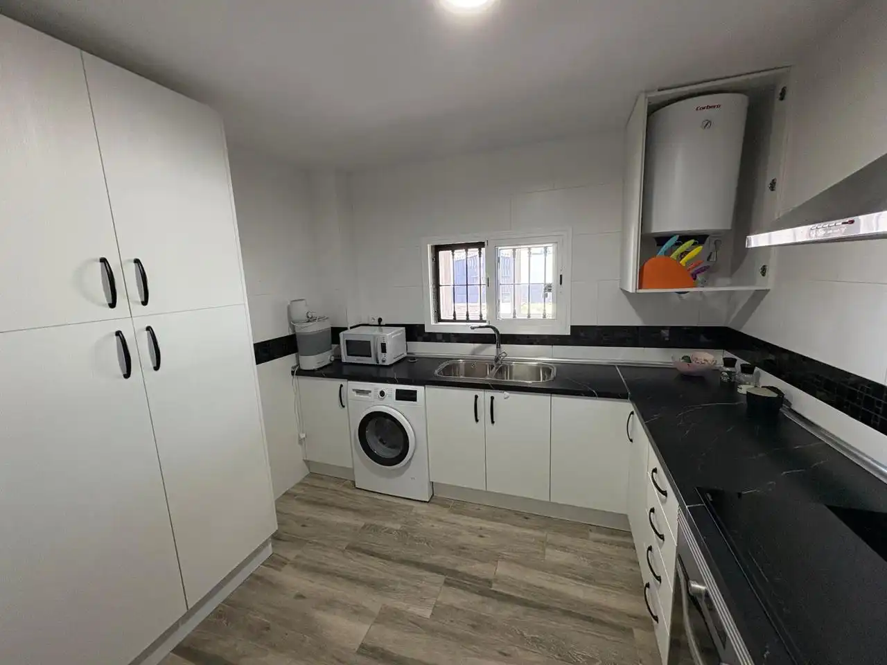 Kitchen of Country homes for sale in Sanlúcar de Barrameda