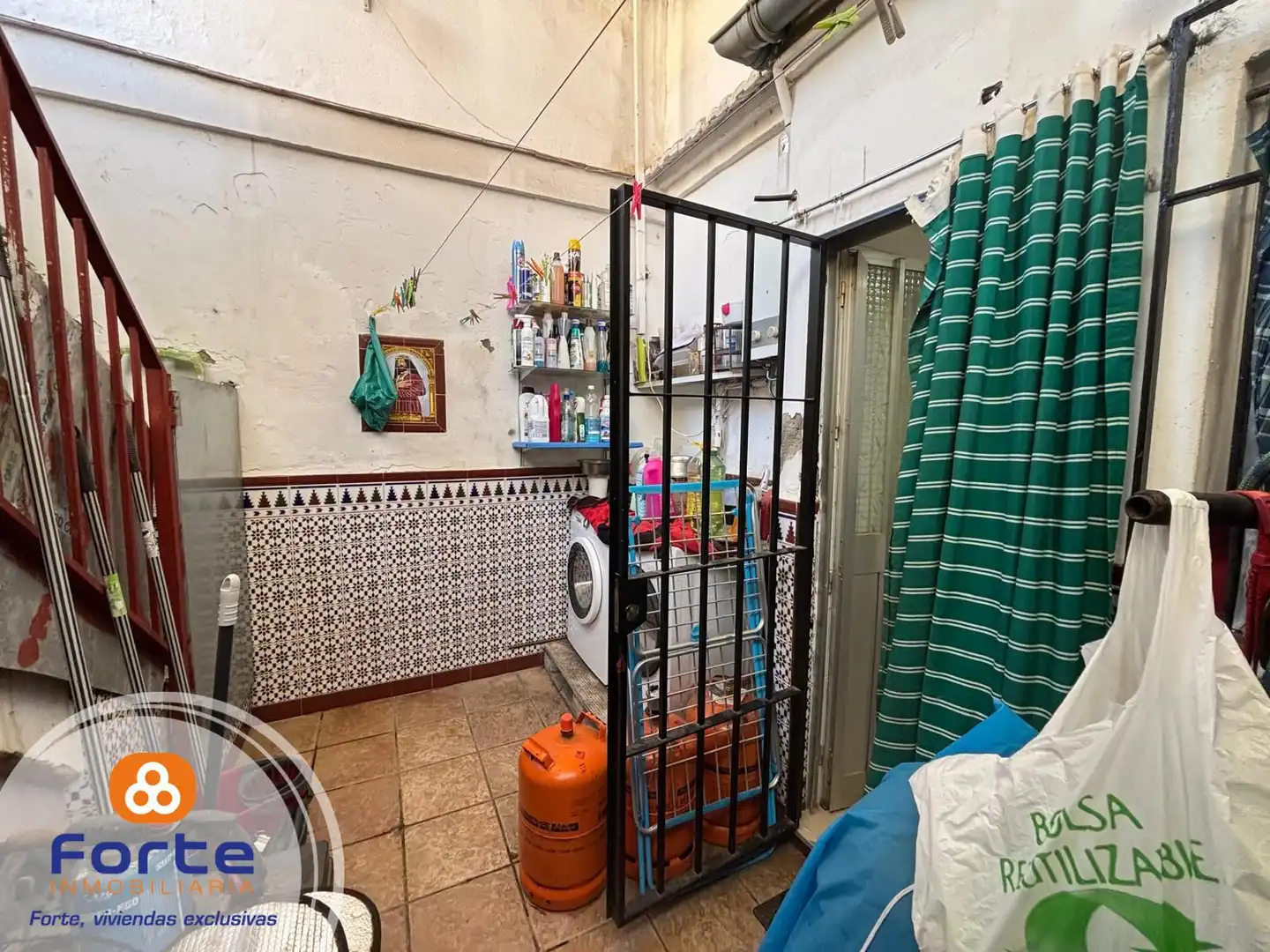 Houses for sale in Córdoba  with Air Conditioner, Heating and Terrace