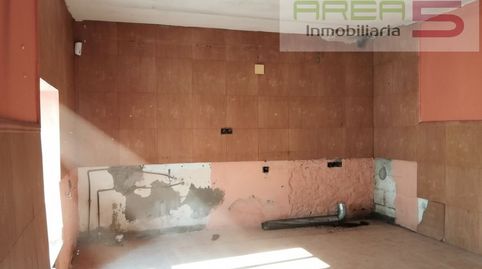 Foto 3 de Casa adosada en venta en Logrosán, Cáceres