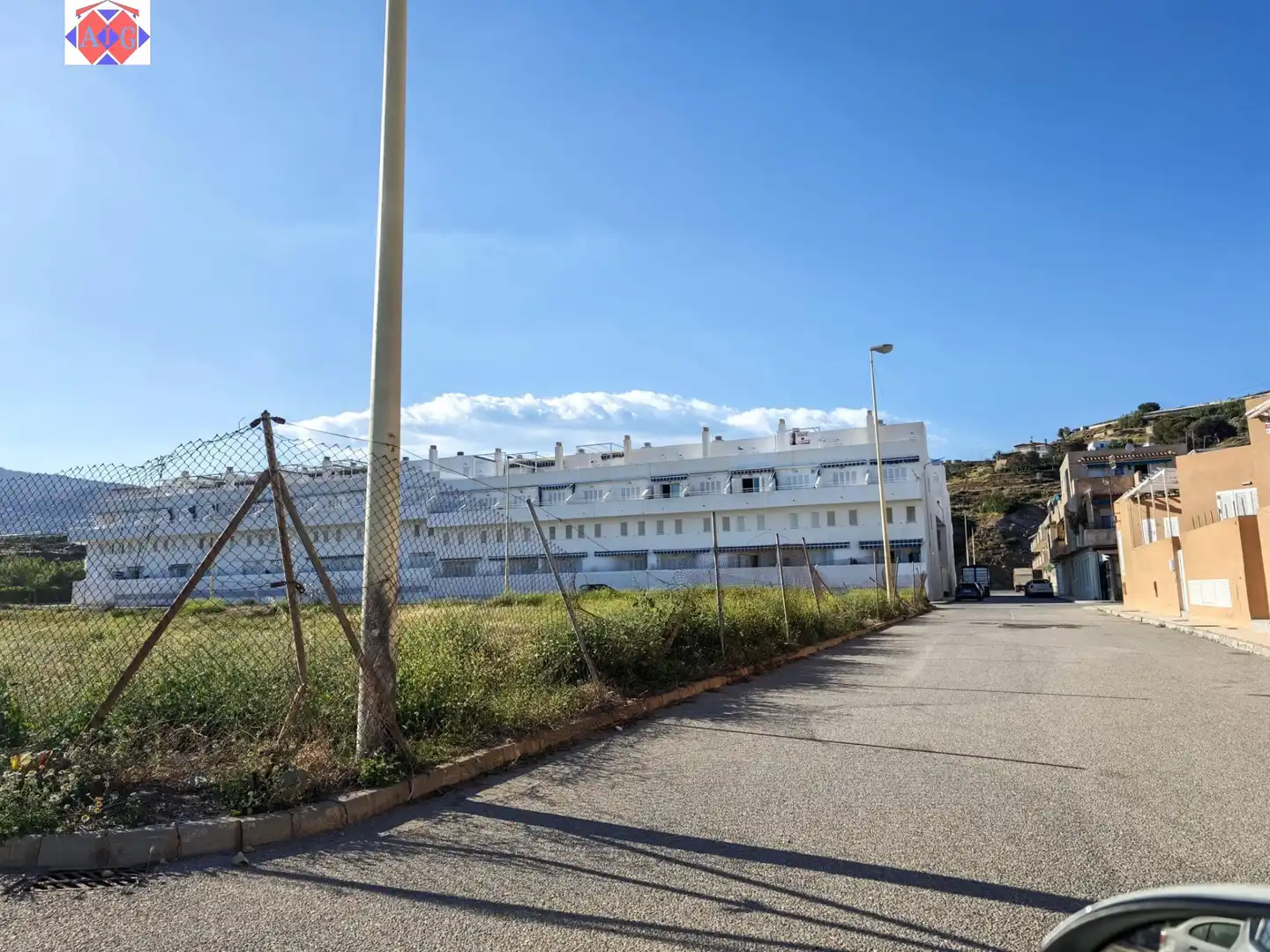 Außenansicht von Dachboden zum Verkauf in Lújar mit Klimaanlage, Terrasse und Möbliert