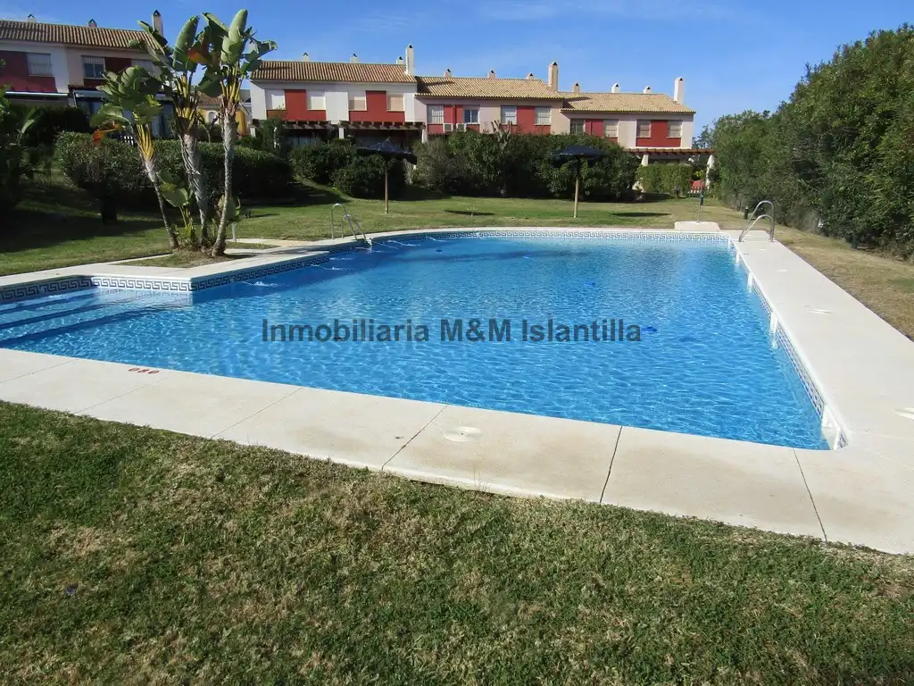 Jardín de Casa adosada en venta en Islantilla con Jardín privado, Terraza y Amueblado