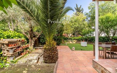 Garden of House or chalet for sale in Sant Cugat del Vallès  with Air Conditioner, Heating and Swimming Pool