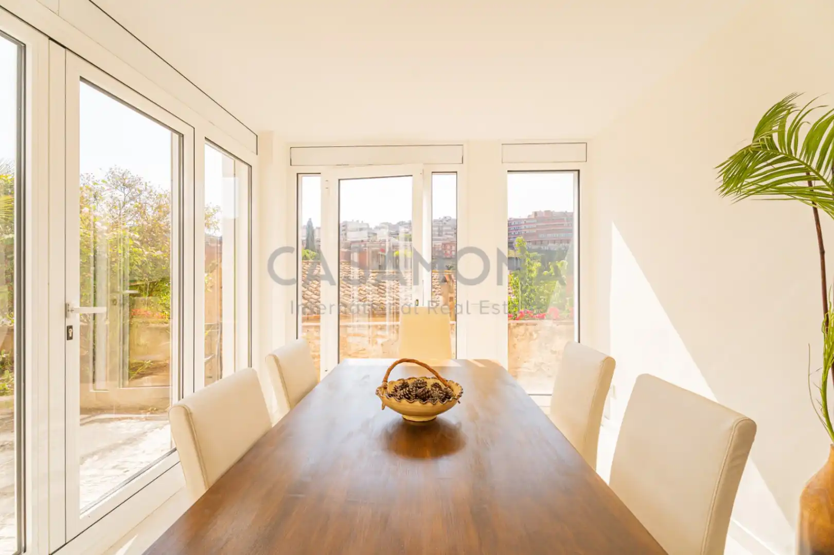 Dining room of Houses for rent to own in Barcelona  with Air Conditioner, Heating and Private garden
