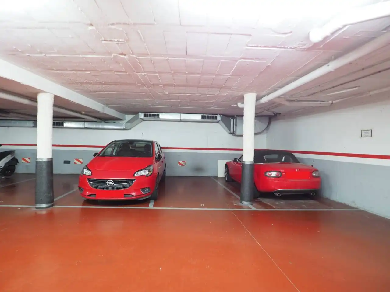 Parkplatz von Garage zum Verkauf in Granollers