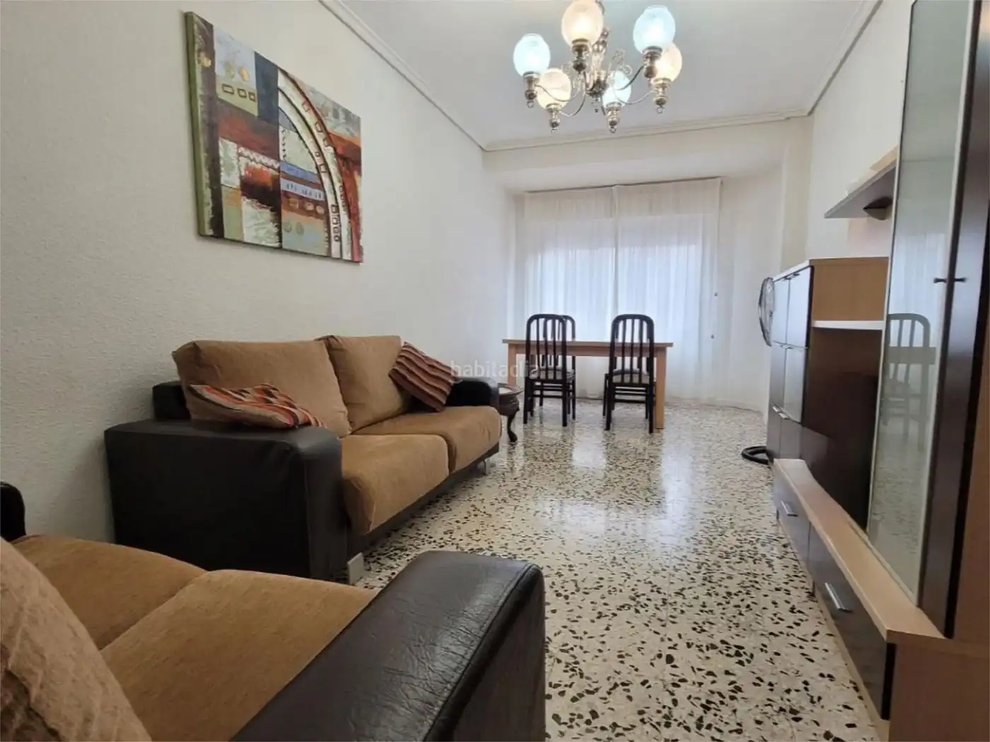 Wohnung mit Aufzug zur Miete in Calle Presidente Leopoldo Calvo Sotelo 44