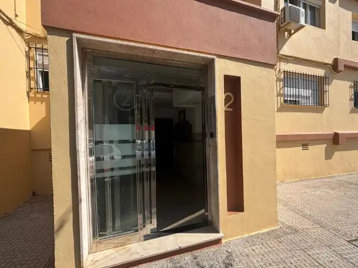 Wohnung mit Aufzug zum Verkauf in Avenida de la Marina 2, imagen 3