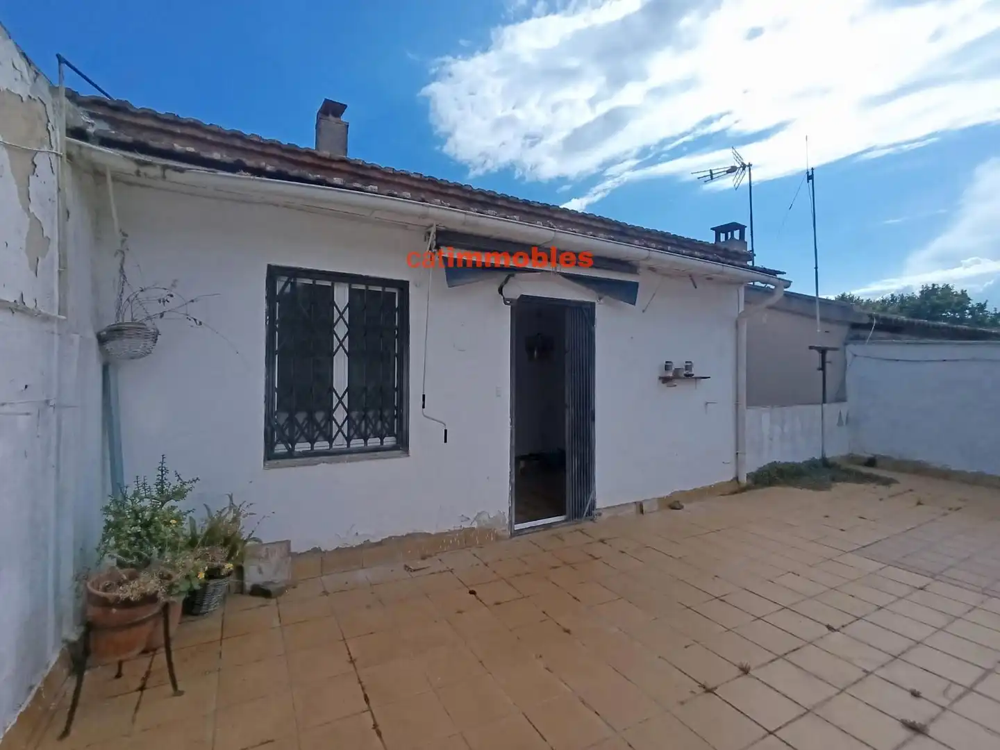 Exterior view of Flat for sale in Sant Cugat del Vallès  with Heating and Terrace
