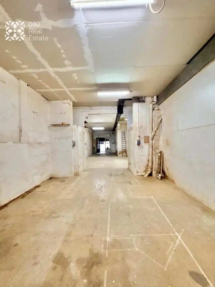 Commercial properties for rent in calle de Joan Blanques, Vila de Gràcia