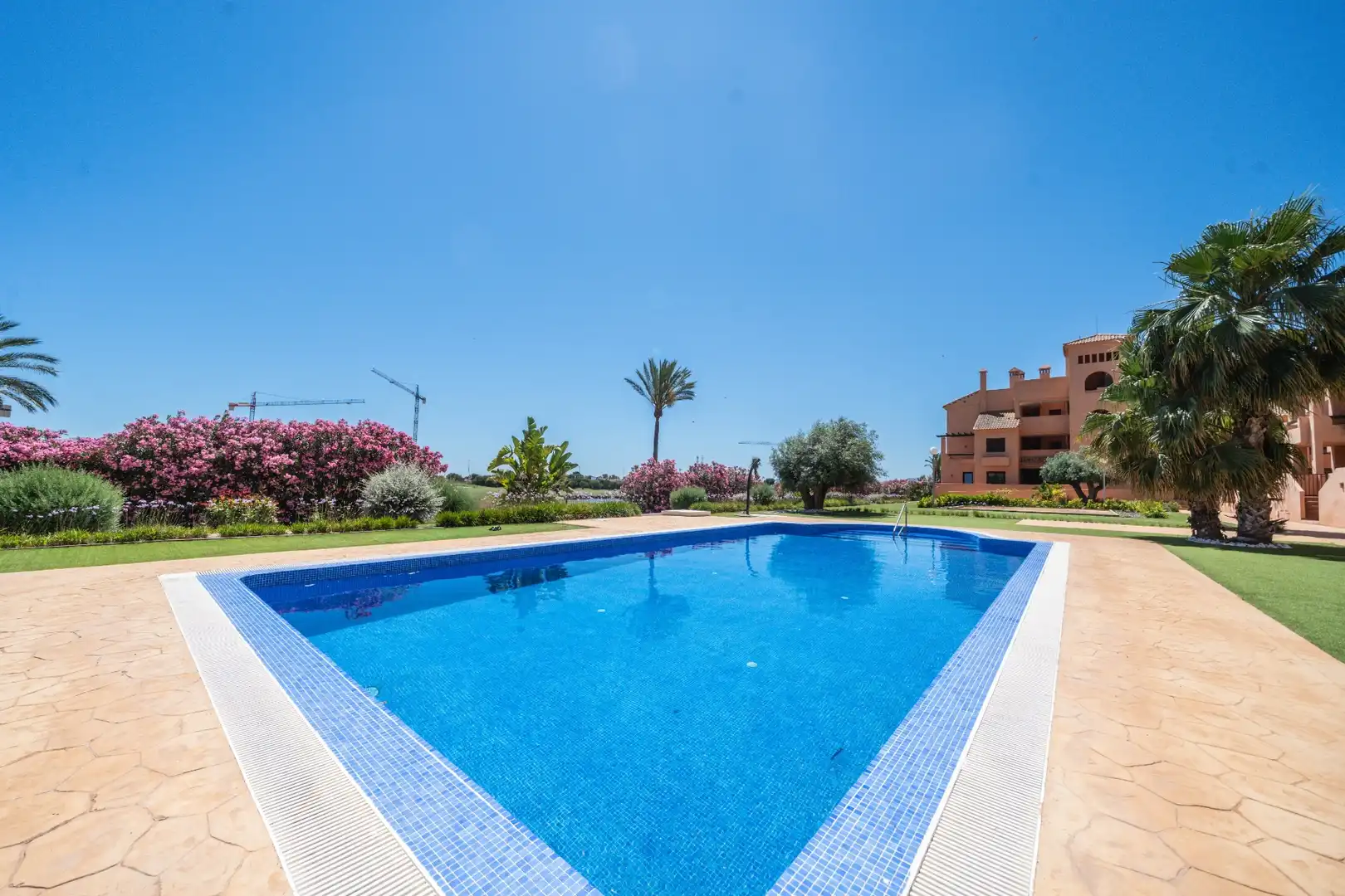Attico con piscina in vendita a Las Lomas de Rame - Bahía Bella, imagen 2