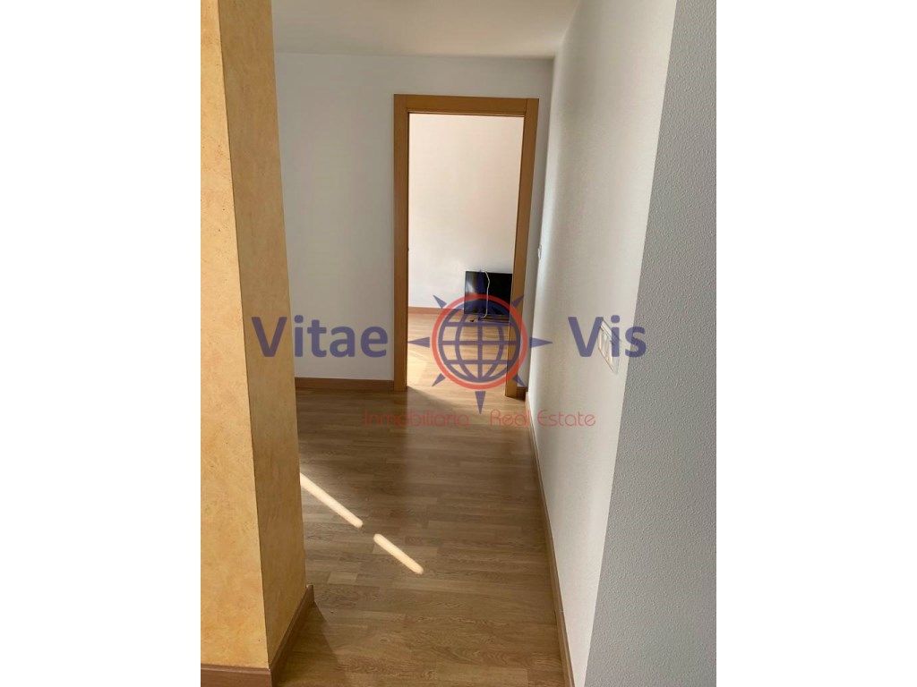 Flat for sale in Lorca  with Air Conditioner, Heating and Furnished