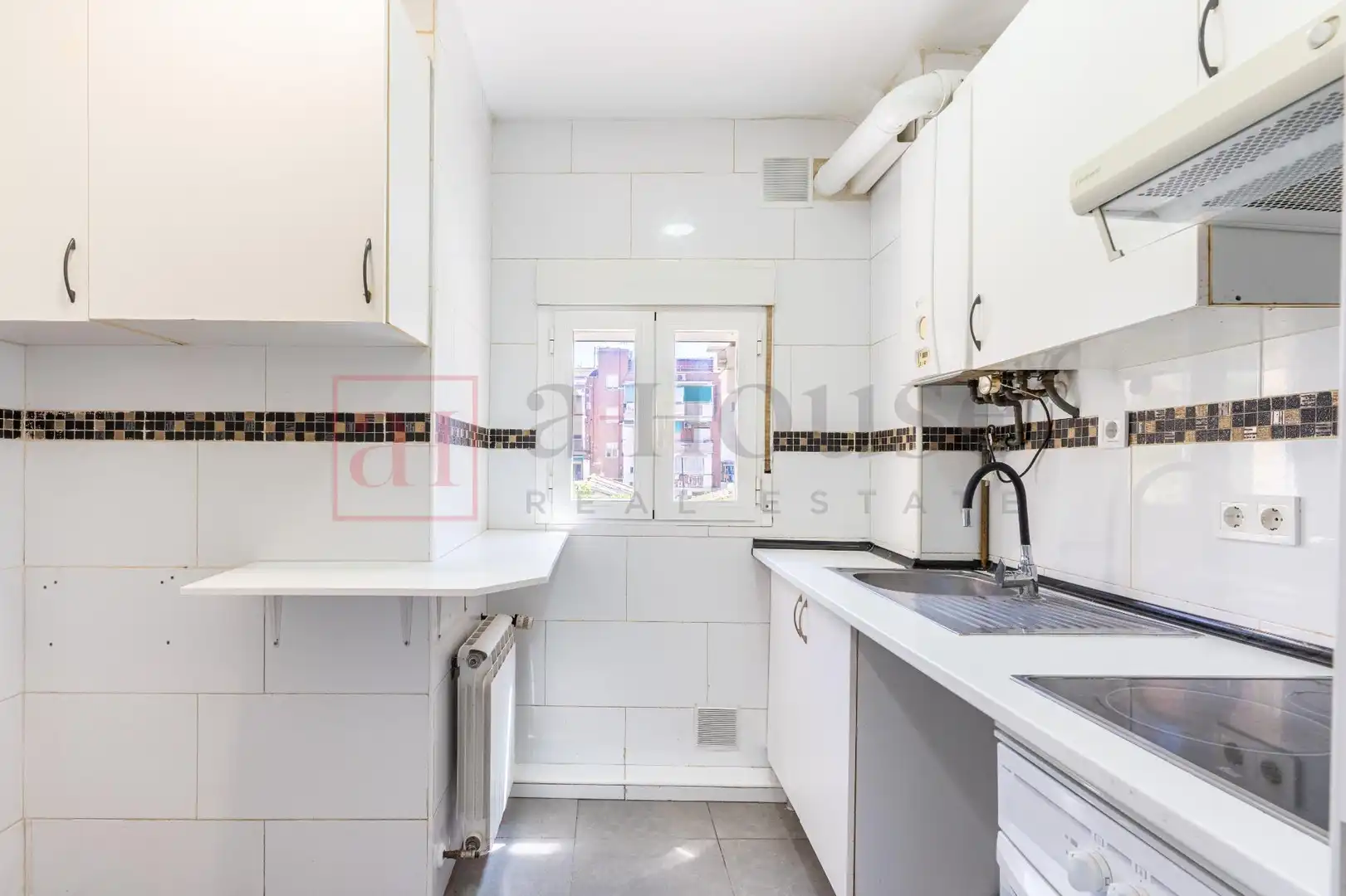 Cocina de Piso en venta en Madrid con Calefacción y Parquet