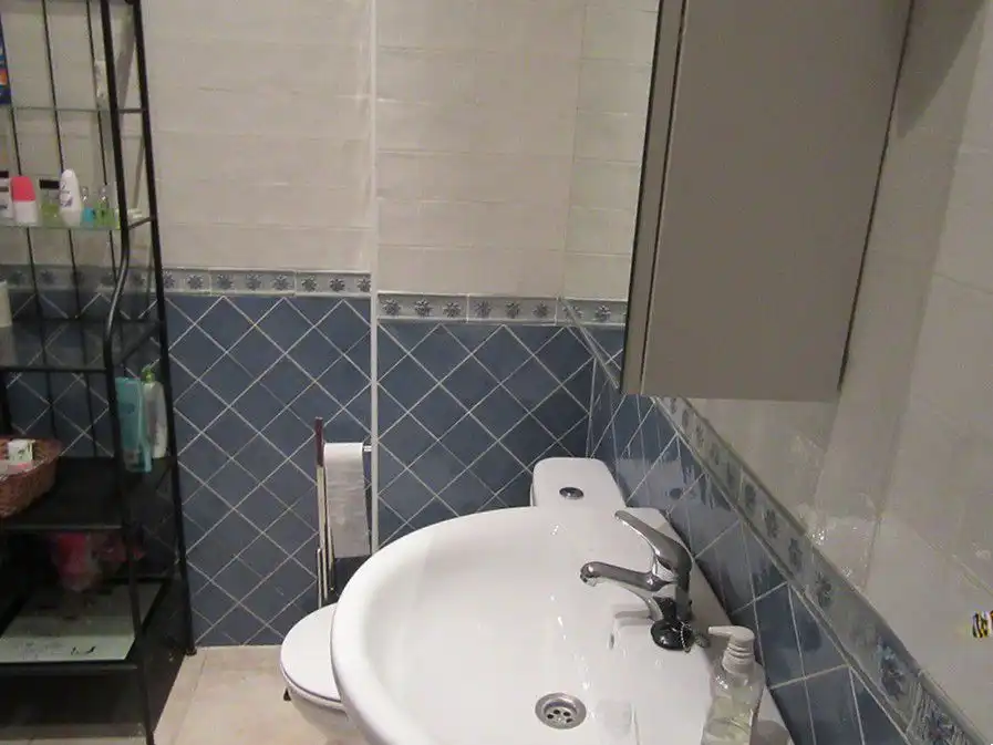 Bany de Apartament en venda en Bollullos Par del Condado amb Traster