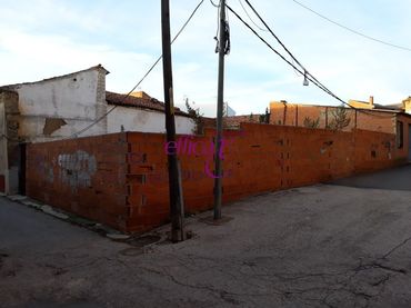 Terreno residenziale in vendita a Novés