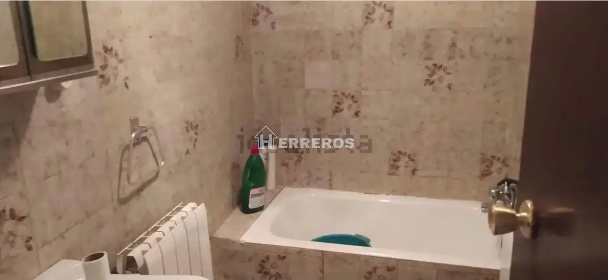 Casa o xalet en venda a Nalda, La Rioja