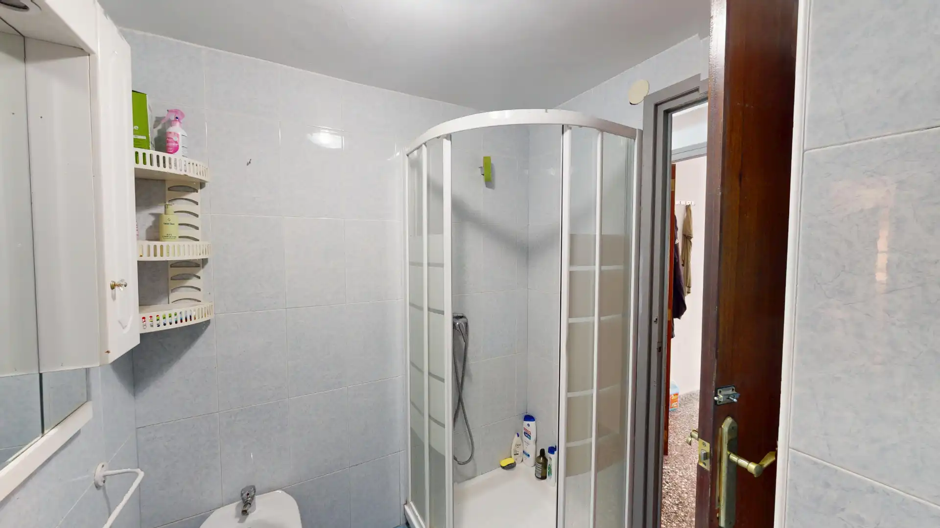 Baño de Piso en venta en Elche / Elx con Amueblado y Balcón